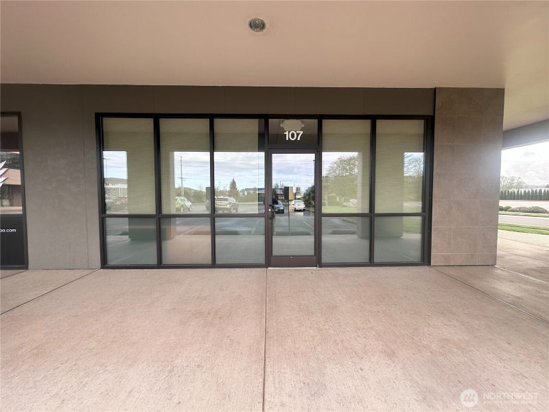 325 E George Hopper Road 107