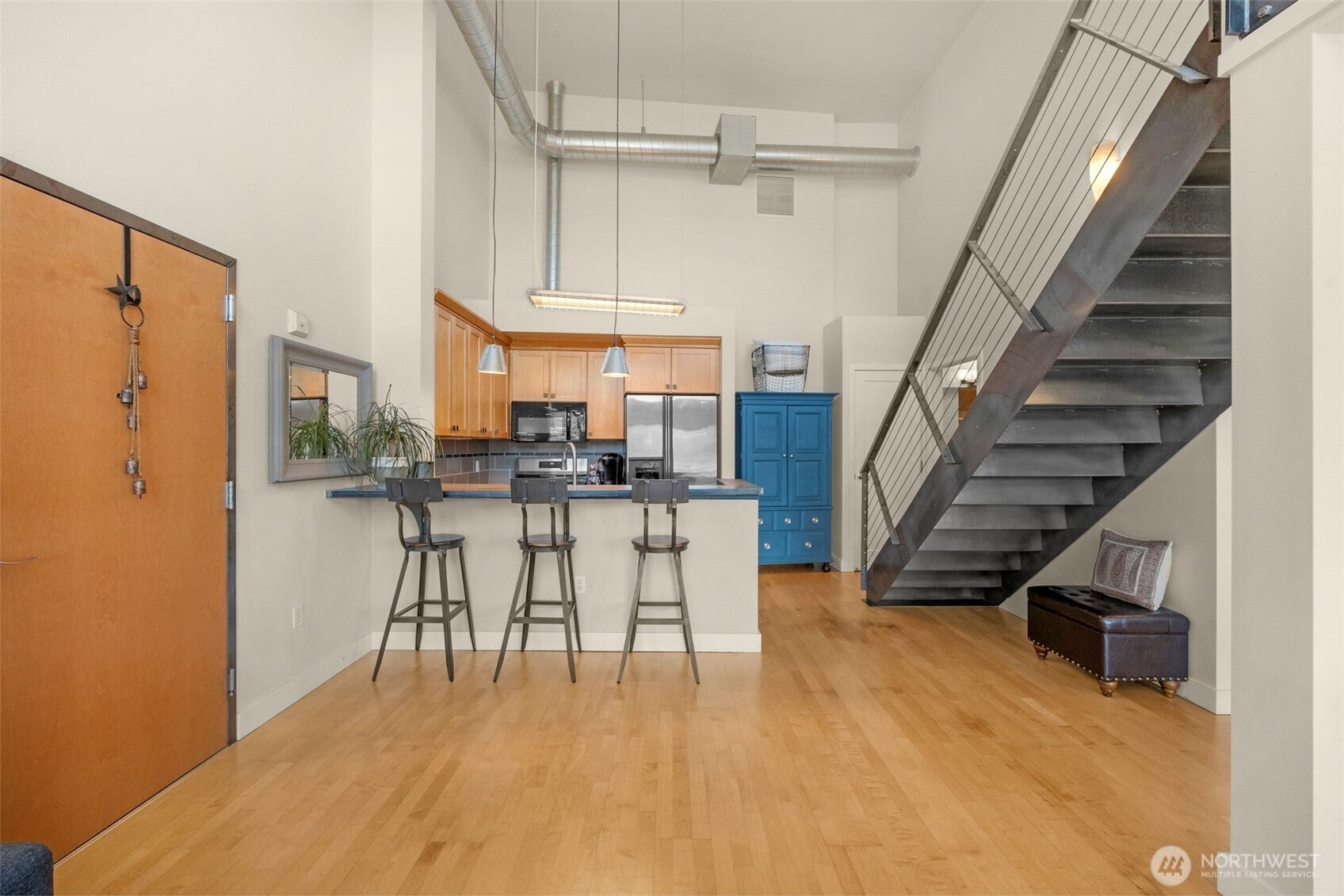 1705 Dock Street 558