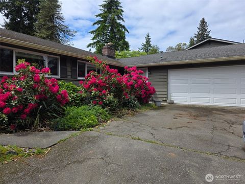 1859 N 200th Street Shoreline WA 98133