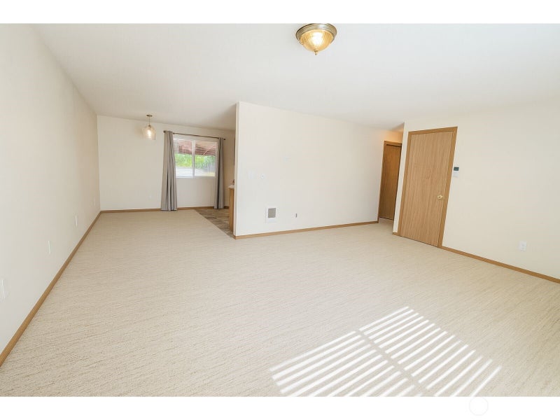 280 E Clonakilty Drive