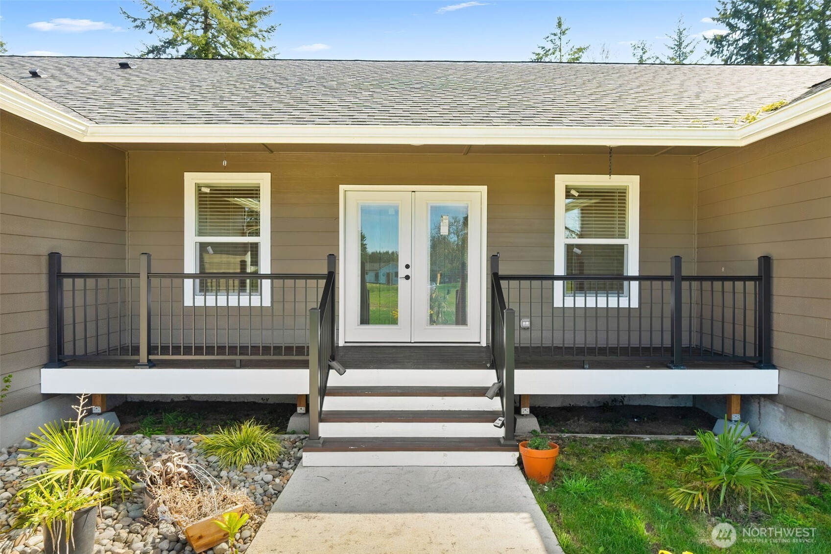 24 Hurd Road