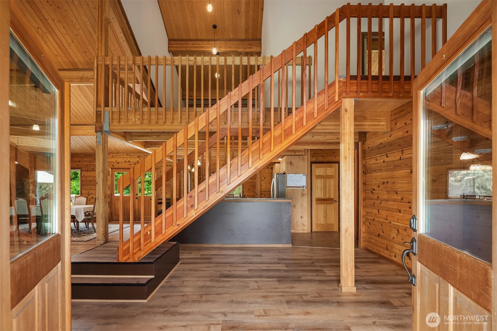 7717 252nd Avenue NE