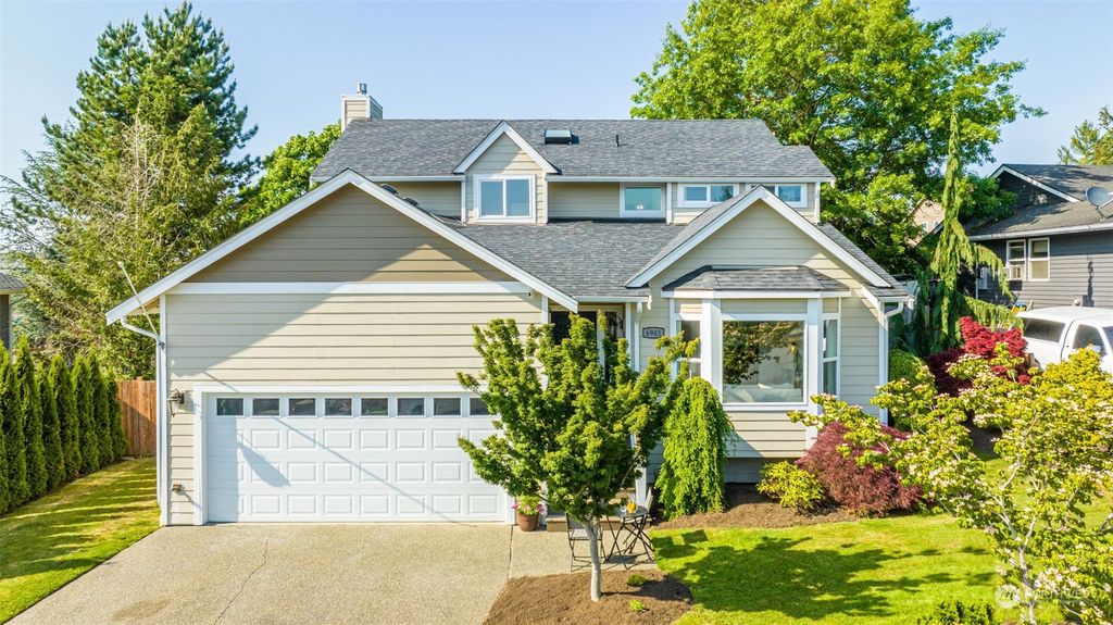Photo of 6901 69th Place NE, Marysville, WA 98270 (MLS # 2076112)