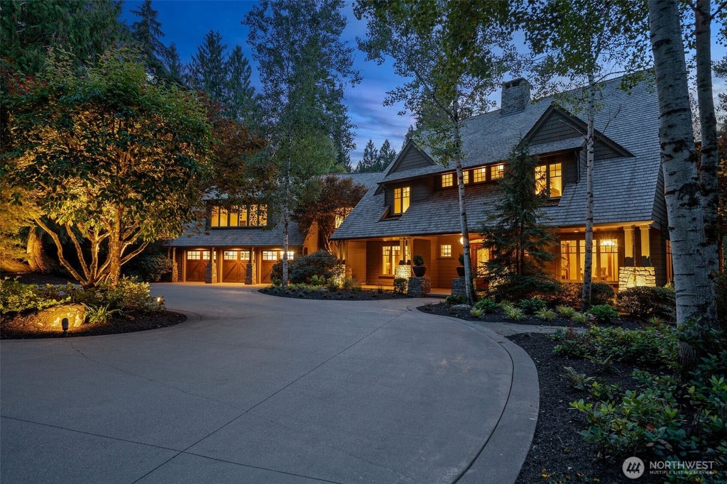 Photo of 24950 SE Old Black Nugget Road, Issaquah, WA 98029 (MLS # 2579037)