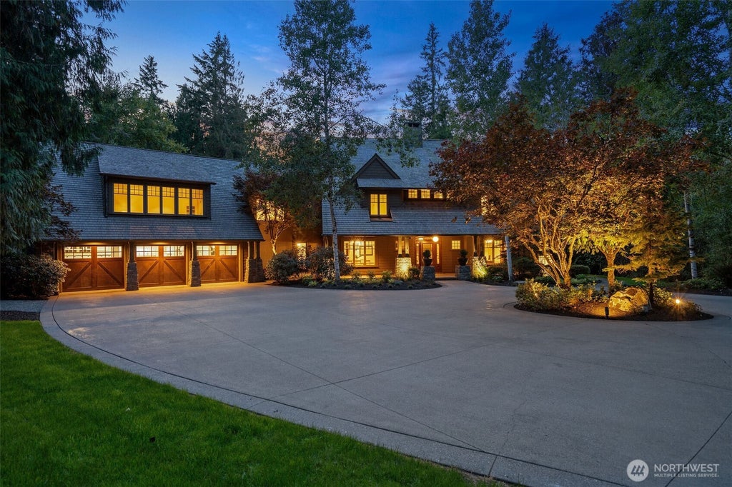 Photo of 24950 SE Old Black Nugget Road, Issaquah, WA 98029 (MLS # 2579037)