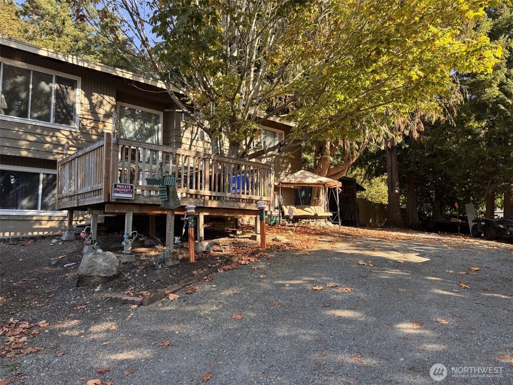 Photo of 2508 S 219th Street, Des Moines, WA 98198 (MLS # 2439478)
