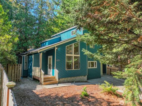 Photo of 1271 Bay Lp SW, Tumwater, WA 98512 (MLS # 2435899)