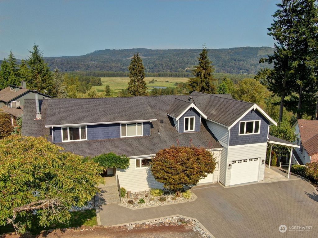 Photo of 23531 Sheila Street, Woodinville, WA 98272 (MLS # 2312599)