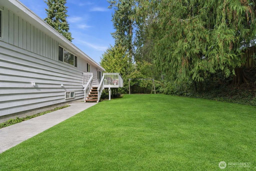 Photo of 22109 NW 93 Place W, Edmonds, WA 98020 (MLS # 2482775)