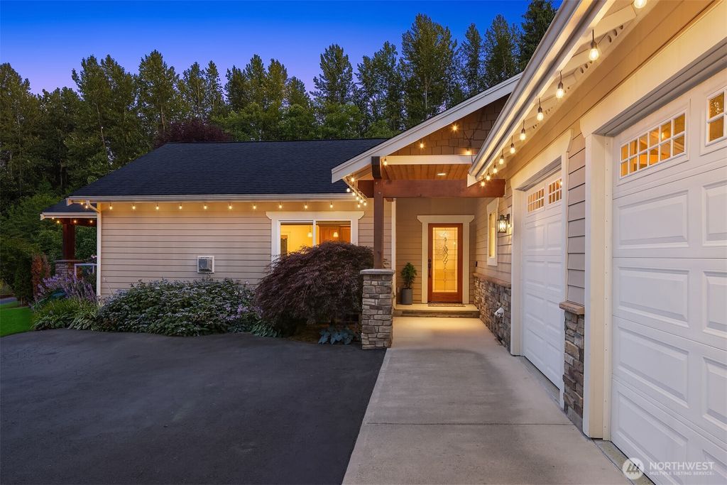 Photo of 8318 147th Avenue SE, Snohomish, WA 98290 (MLS # 2407327)