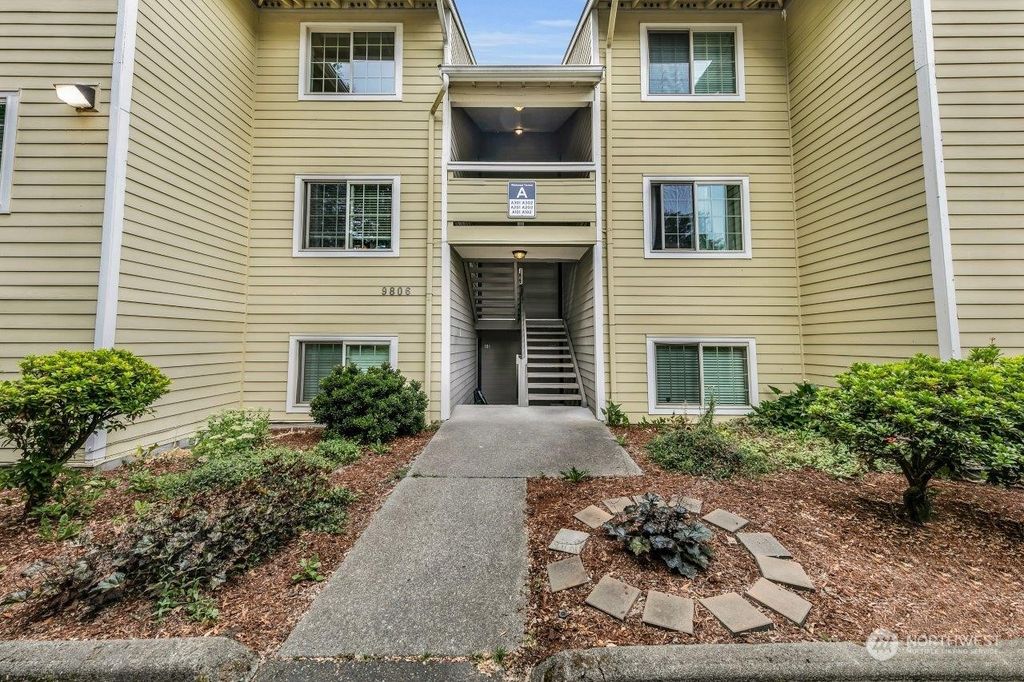 Photo of 9806 28th Avenue SW #A-301, Seattle, WA 98126 (MLS # 2129622)