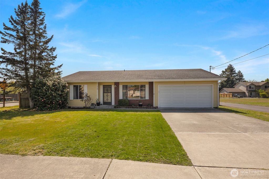 Photo of 318 3rd Avenue SE, Pacific, WA 98047 (MLS # 2369075)