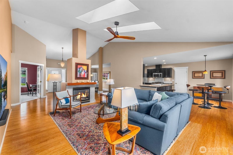 2315 Kerrysdale Drive SE