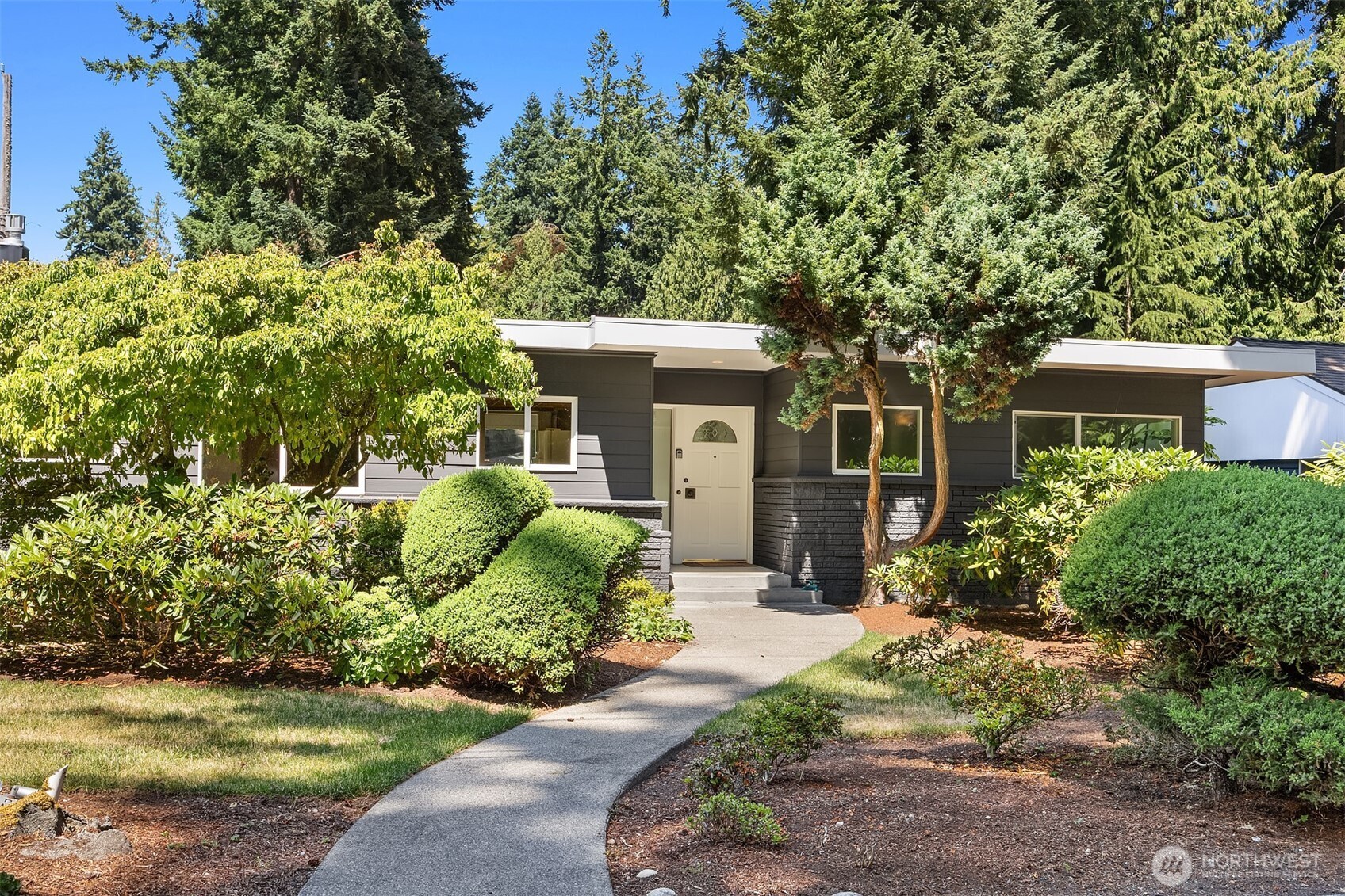 120 NW 195th Street
