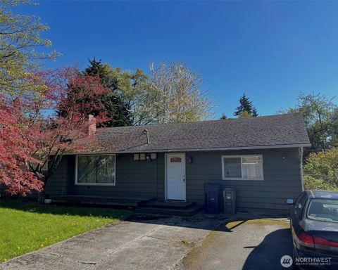Photo of 3828 Lincoln Way #A, Lynnwood, WA 98087 (MLS # 2494919)