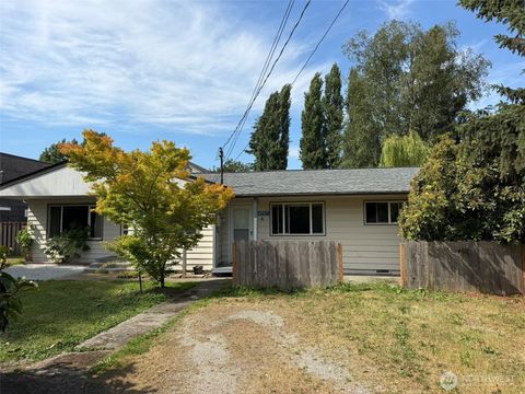 Photo of 16797 Donnelly Road #A, Mount Vernon, WA 98273 (MLS # 2546755)