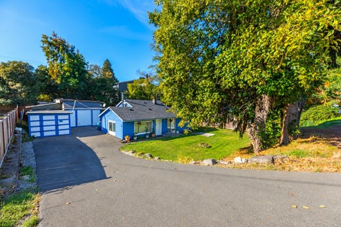 Photo of 10433 1st Avenue SW, Seattle, WA 98146 (MLS # 2595677)