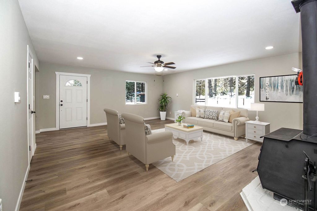 Photo of 30404 Giles Road, Darrington, WA 98241 (MLS # 2023521)