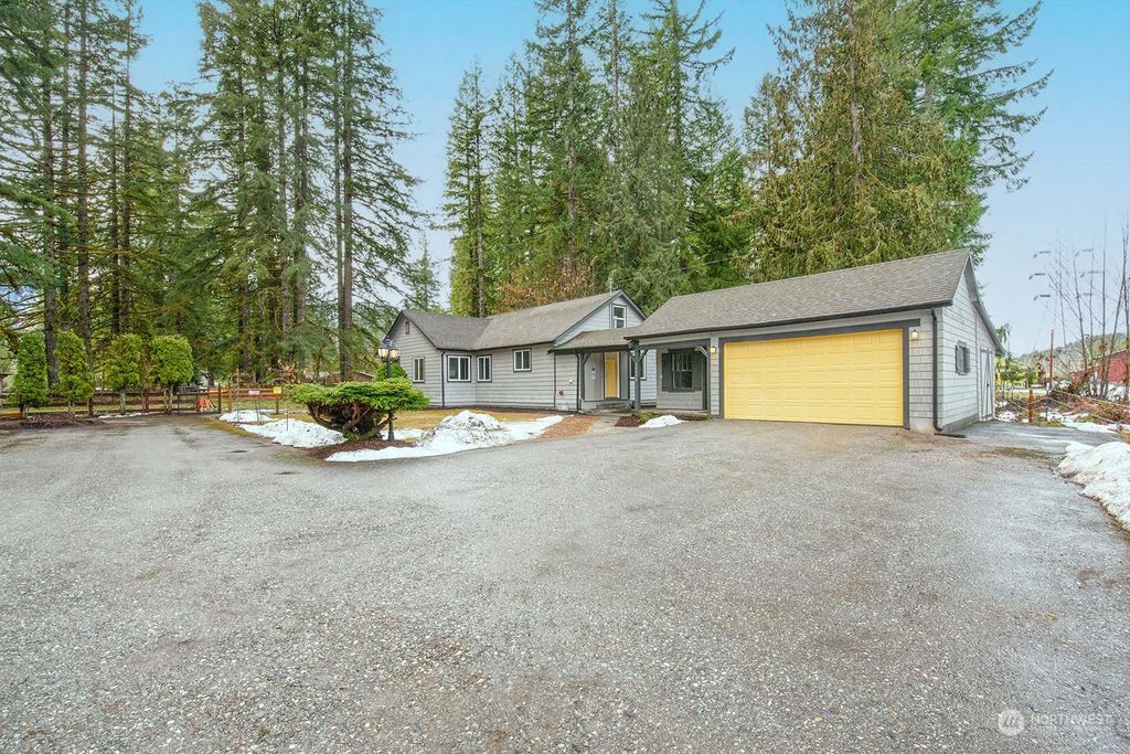 Photo of 30404 Giles Road, Darrington, WA 98241 (MLS # 2023521)