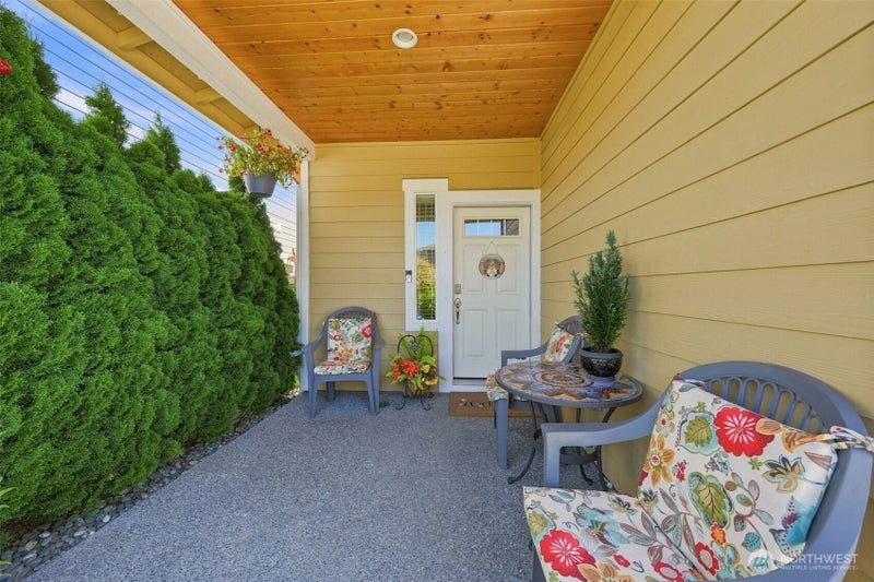 613 Stacey Place