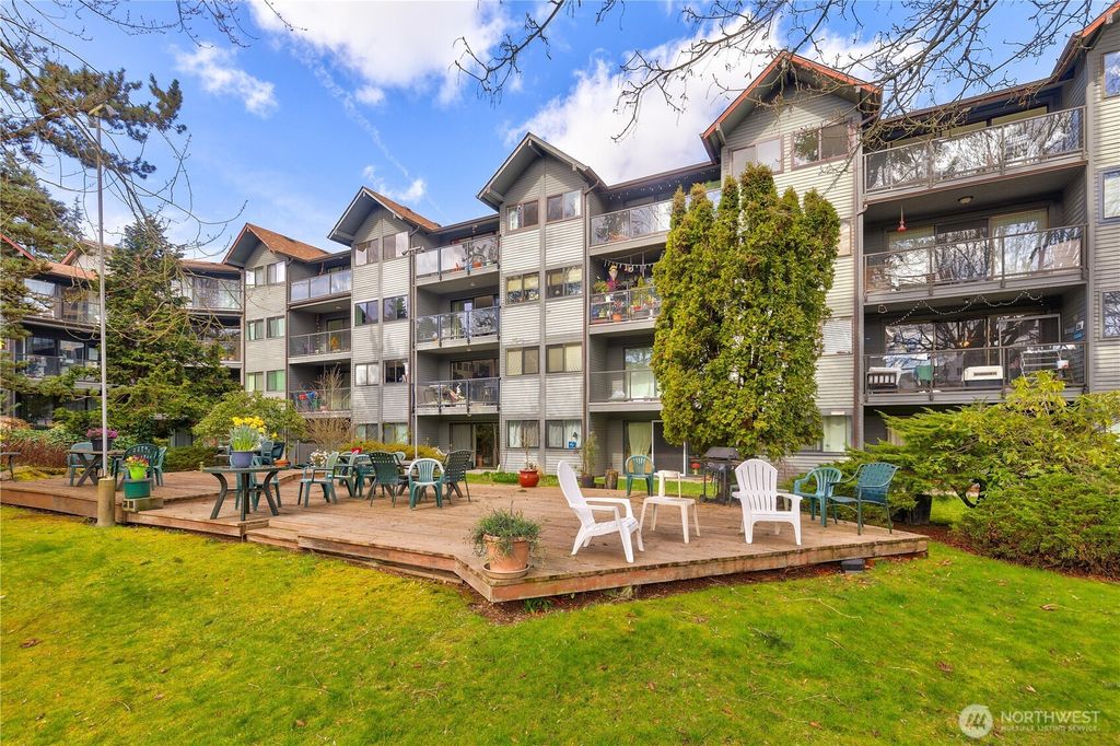 Photo of 19428 Aurora Avenue N #431, Shoreline, WA 98133 (MLS # 2411424)