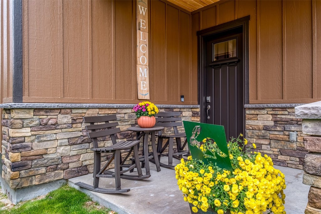Photo of 9448 Yakima Lane NW, Quincy, WA 98848 (MLS # 2598052)