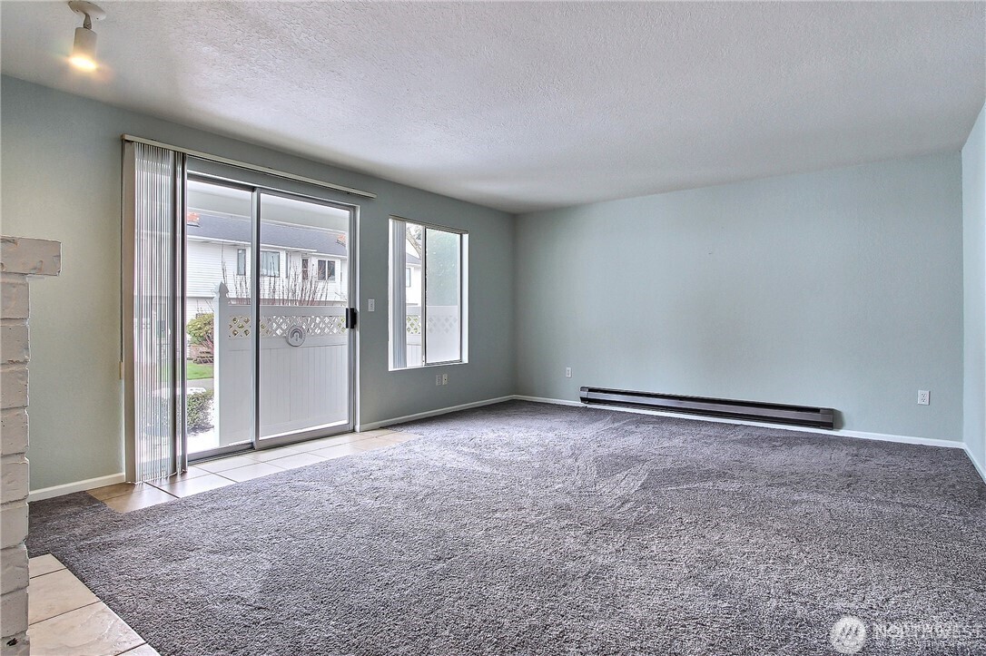 957 12th Street NE 935