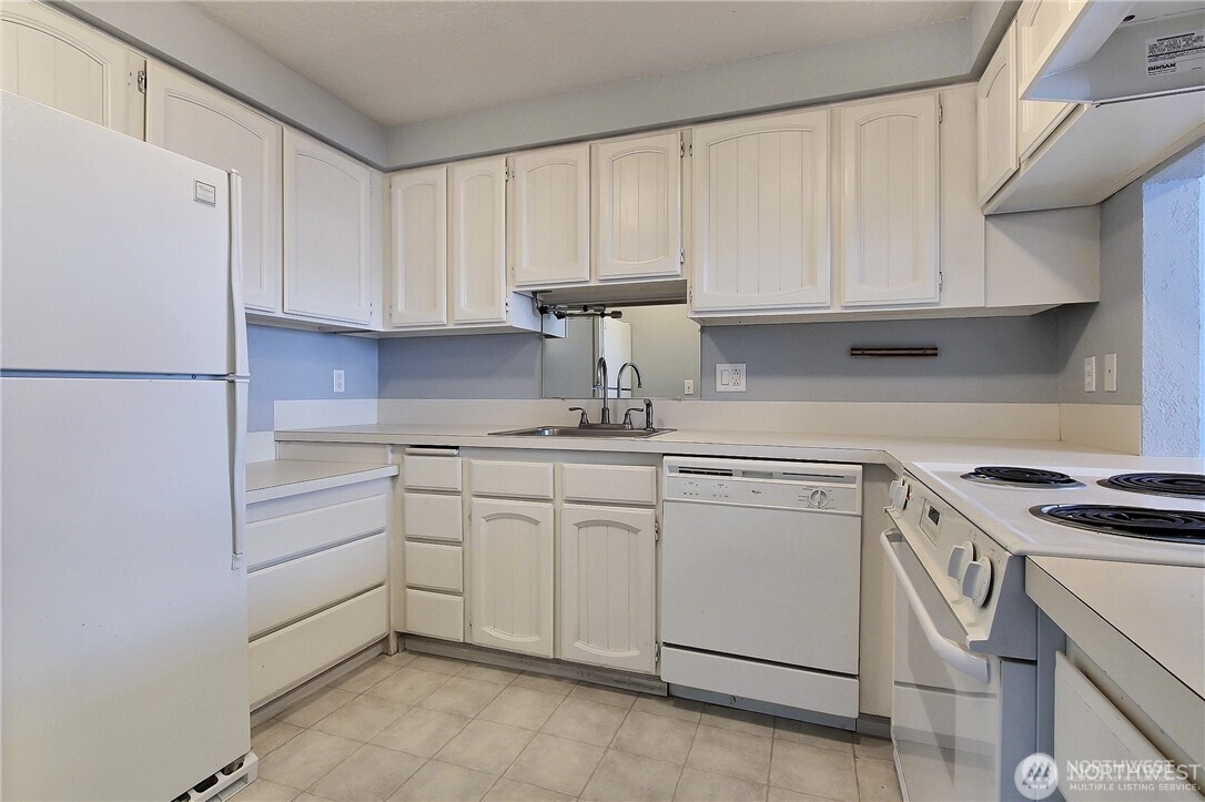 957 12th Street NE 935