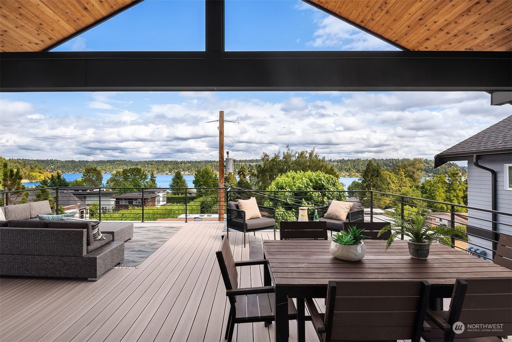 Photo of 6505 57th Avenue S, Seattle, WA 98118 (MLS # 2162473)