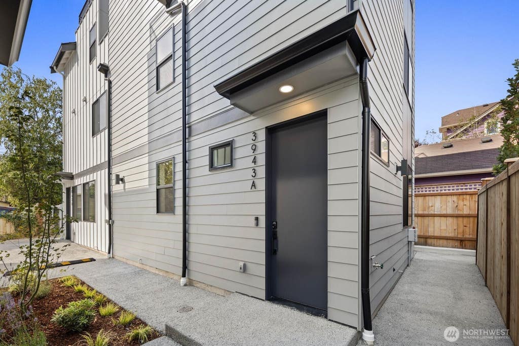 Photo of 3943 S Morgan Street #A, Seattle, WA 98118 (MLS # 2571720)