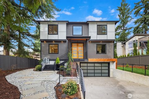 Photo of 12226 NE 70th Street, Kirkland, WA 98033 (MLS # 2494860)