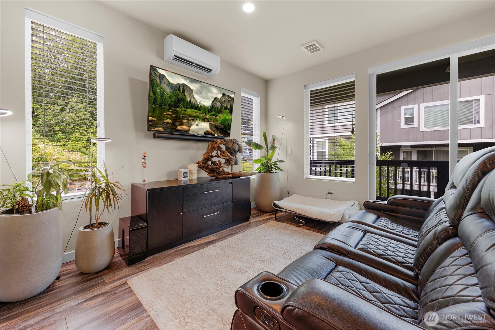 2015 79th Street SE