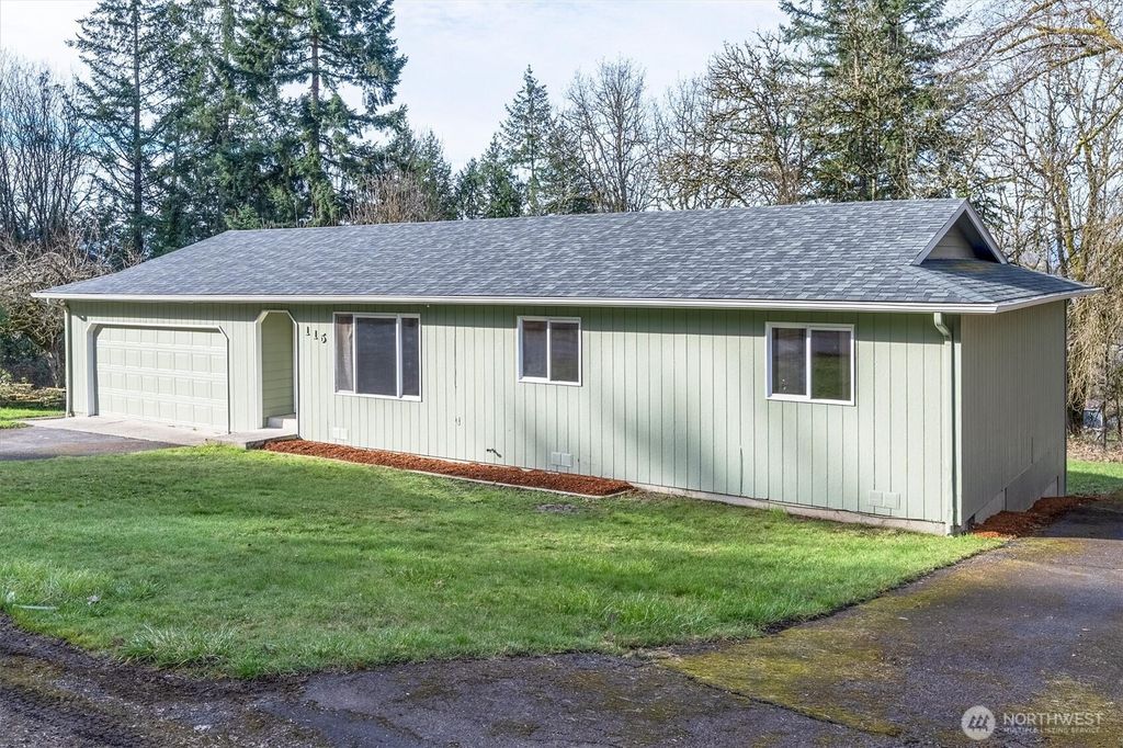 Photo of 115 Lowrane Drive, Kelso, WA 98626 (MLS # 2492201)