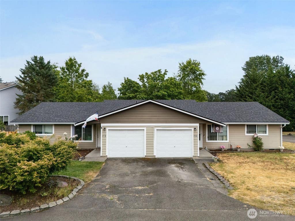 Photo of 17624 17622 30th Avenue Ct E, Tacoma, WA 98387 (MLS # 2547226)