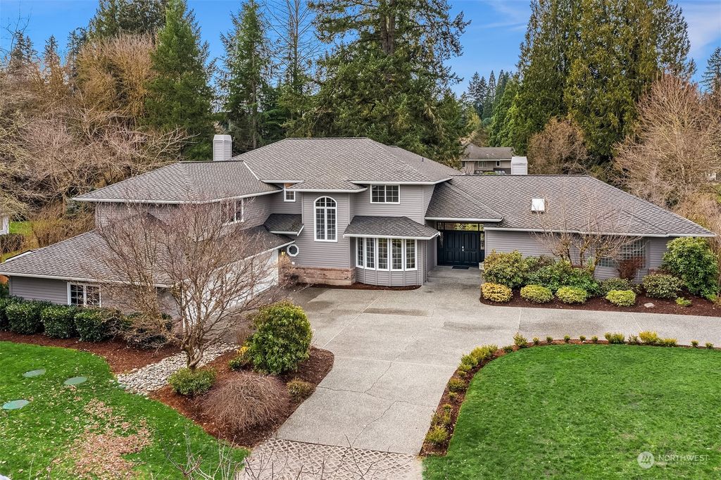 Photo of 15425 192nd Court NE, Woodinville, WA 98072 (MLS # 2207635)