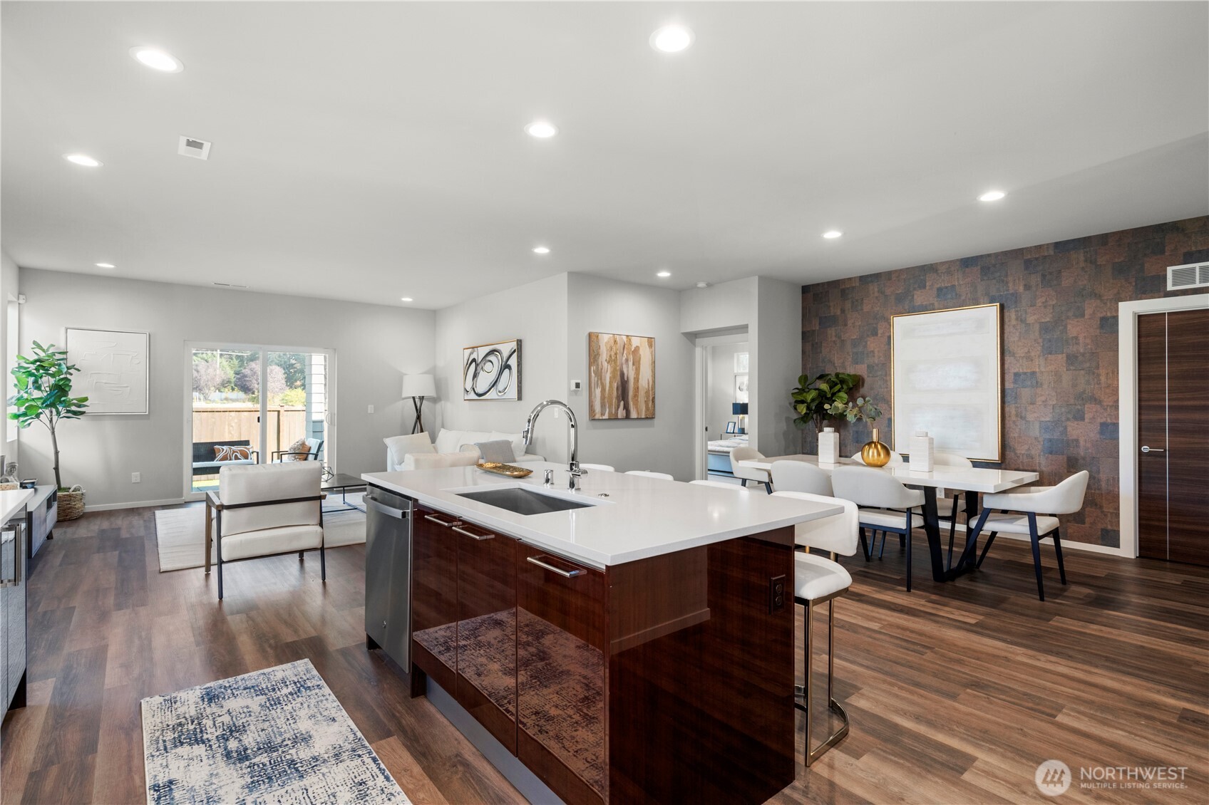 1526 141st Street E 63