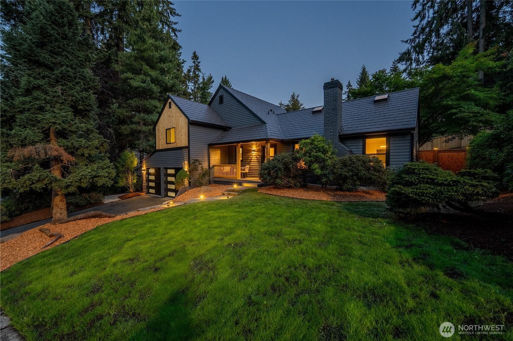 Photo of 3318 108th St SE St, Everett, WA 98208 (MLS # 2421450)