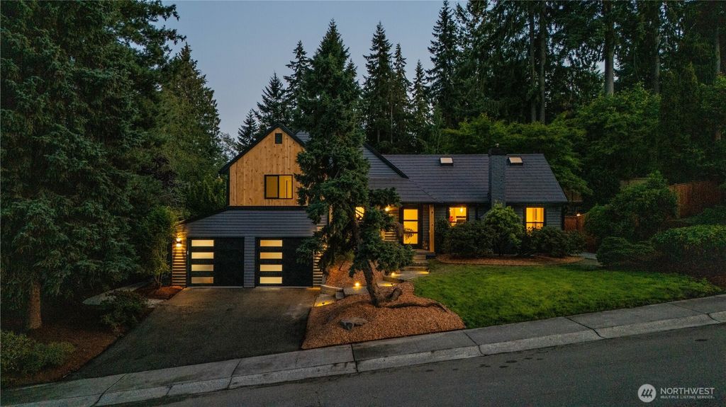 Photo of 3318 108th St SE St, Everett, WA 98208 (MLS # 2421450)