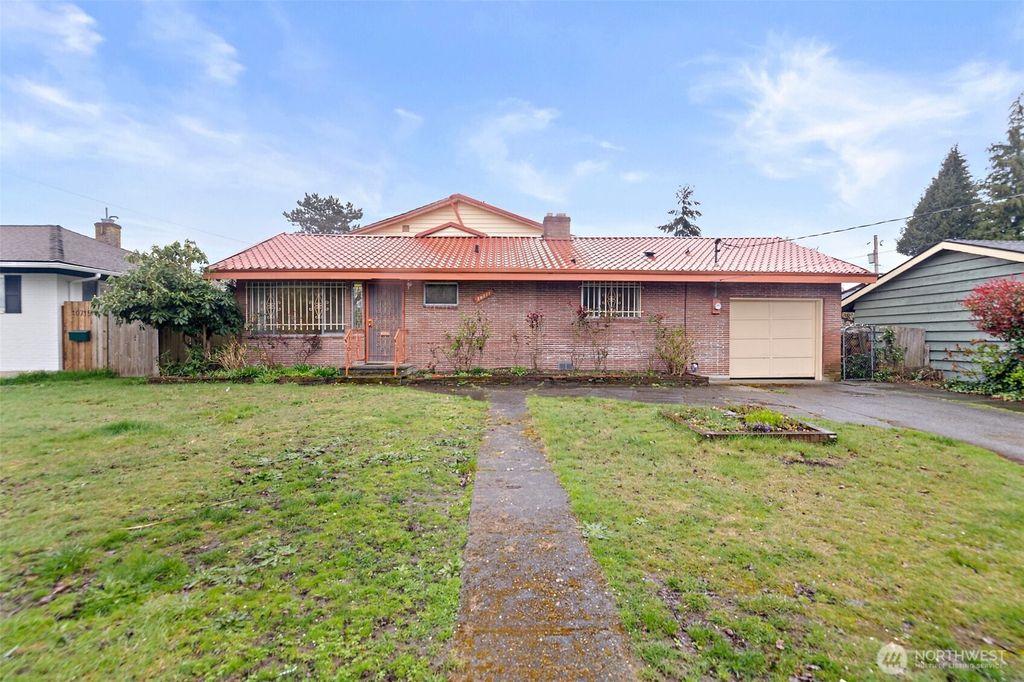Photo of 10711 Renton Avenue S, Seattle, WA 98178 (MLS # 2353909)