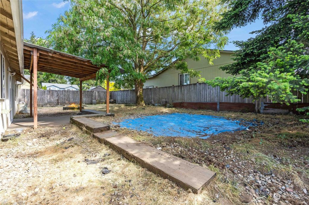 listing image 9365374422146341561