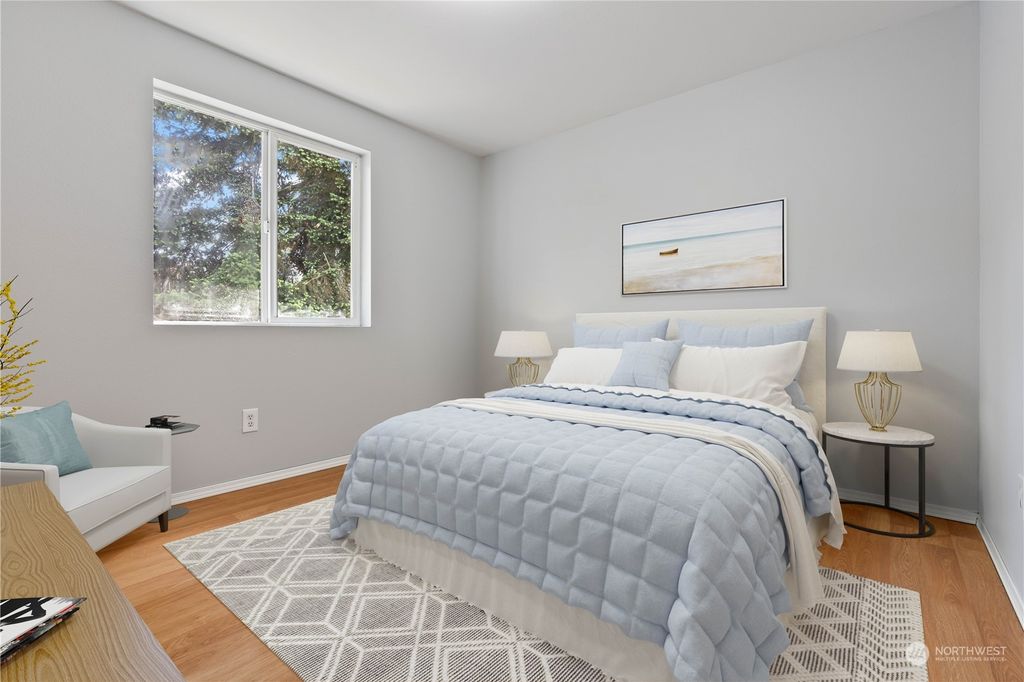 listing image 9368461107058158264