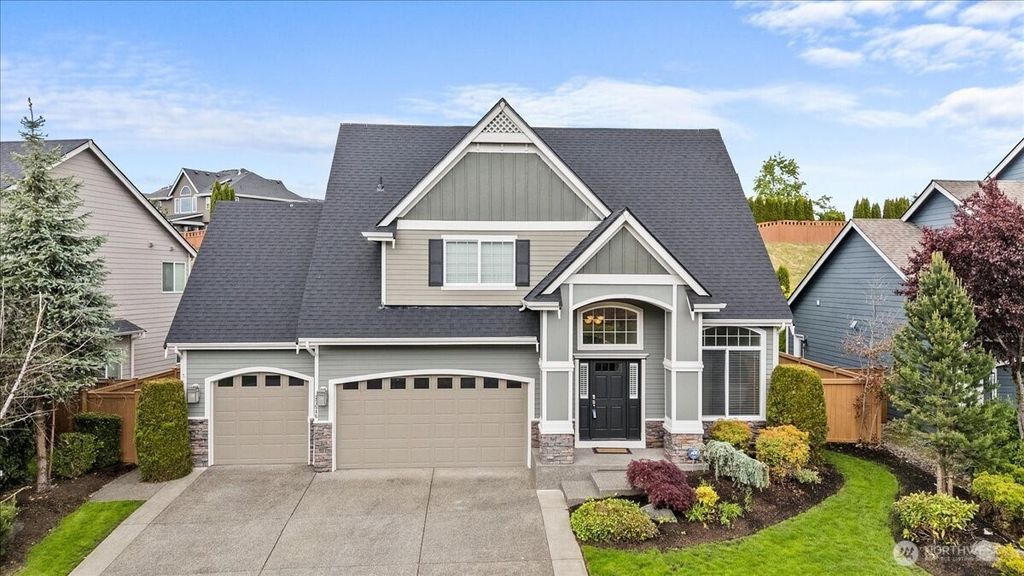 Photo of 27546 254th Way SE, Maple Valley, WA 98038 (MLS # 2373391)