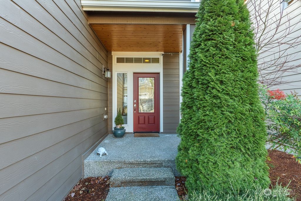 Photo of 2028 139th Street SW, Lynnwood, WA 98087 (MLS # 2321451)