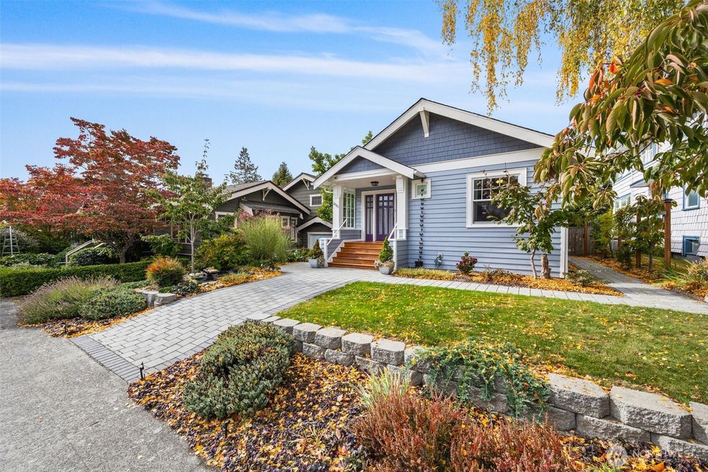 Photo of 3845 45th Avenue SW, Seattle, WA 98116 (MLS # 2446333)