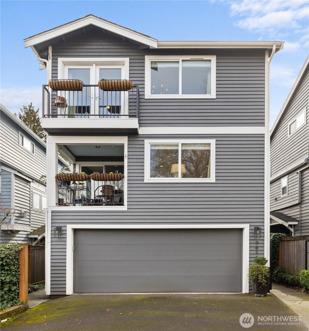 Photo of 3414 33rd Avenue SW, Seattle, WA 98126 (MLS # 2539787)