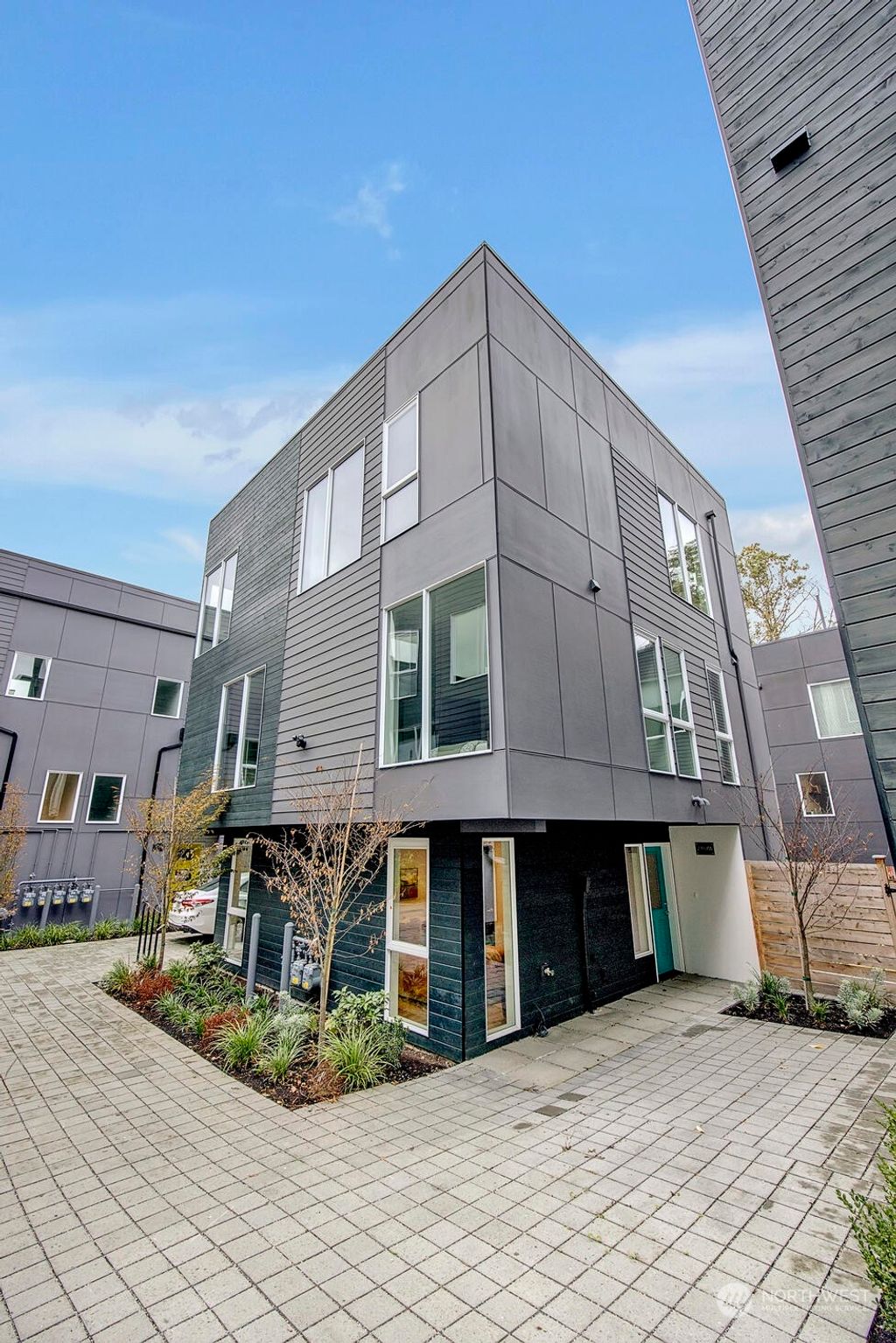 Photo of 2711 E Yesler Way #B, Seattle, WA 98122 (MLS # 2205164)