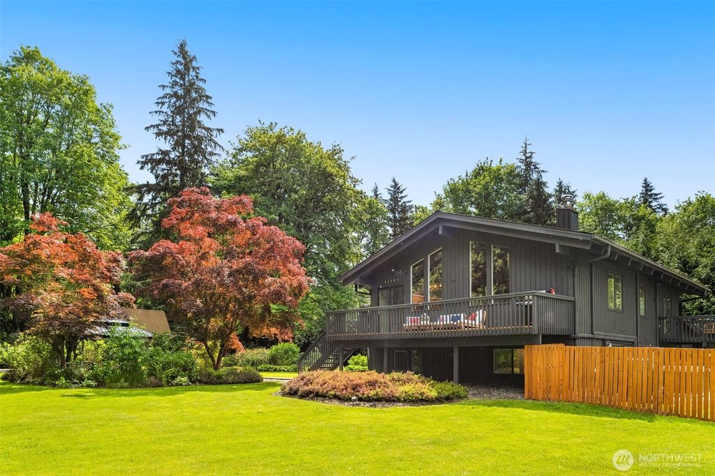Photo of 41809 SE 101st Street, North Bend, WA 98045 (MLS # 2527646)