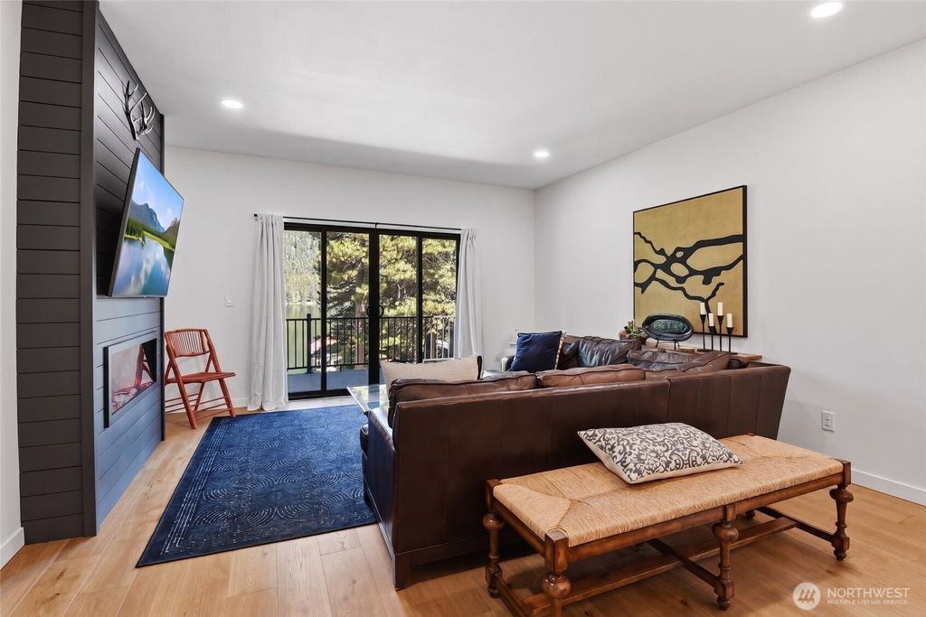 Photo of 14163 Idlewild Road, Leavenworth, WA 98826 (MLS # 2528918)
