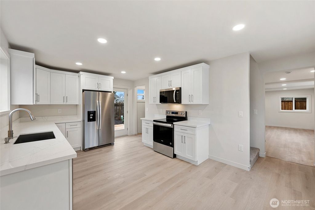 Photo of 200 S Alder Avenue #A, Granite Falls, WA 98252 (MLS # 2462965)