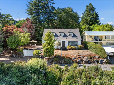 Photo of 830 Merrill Place W, Bremerton, WA 98312 (MLS # 2562230)